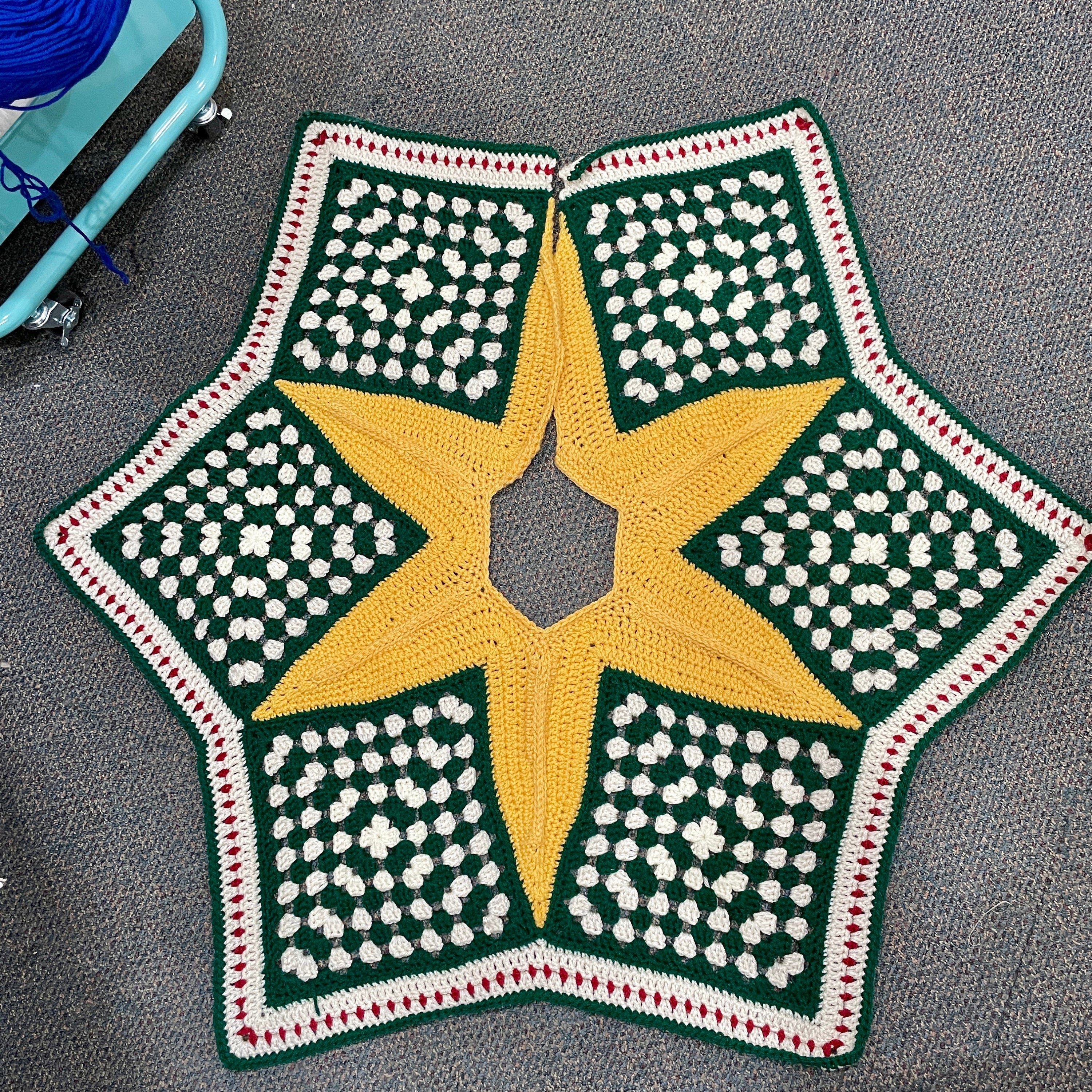 Holiday Tree Skirt